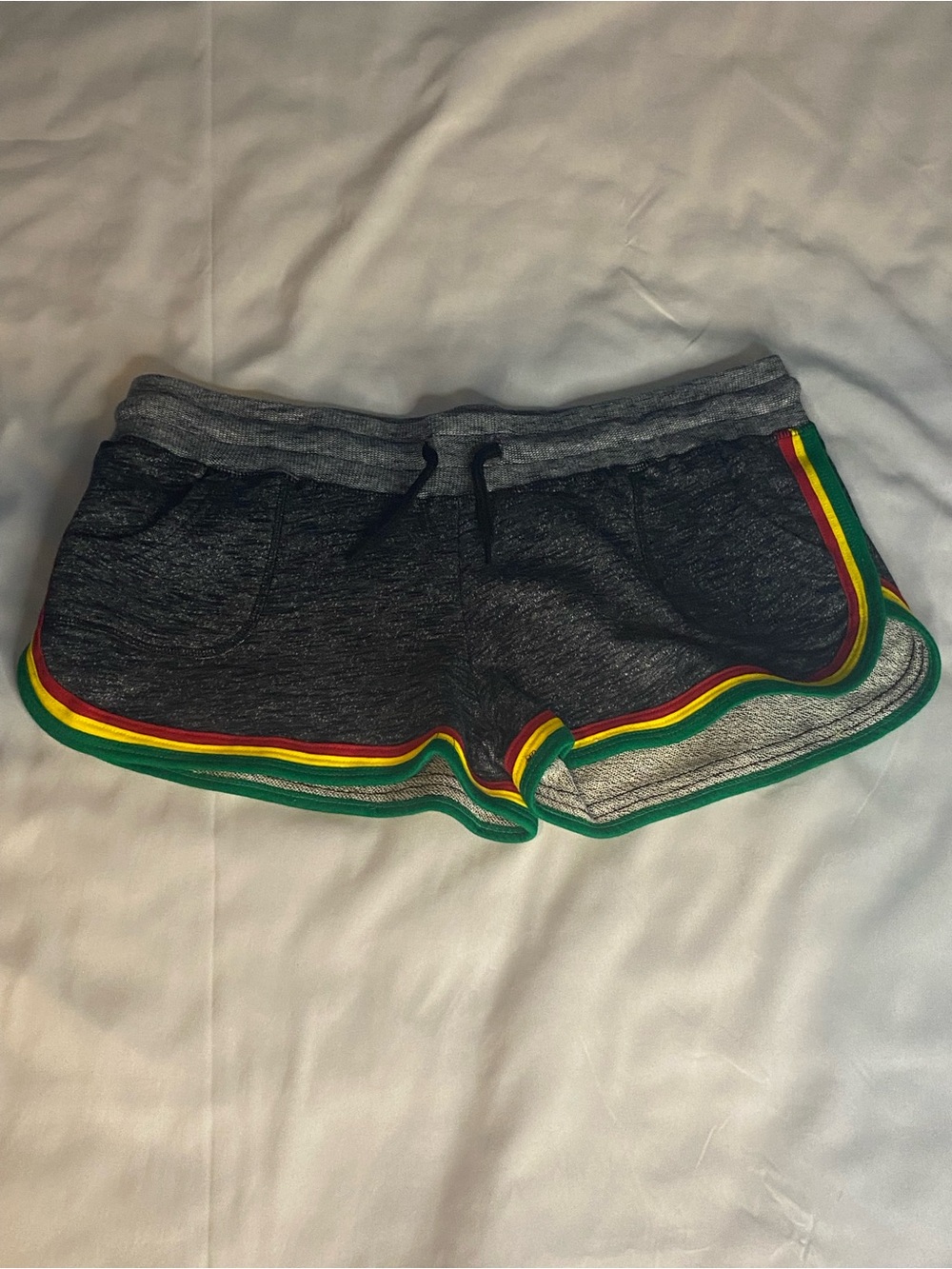 Womans Gray Heathered Jamaica Graphic Athletic Shorts Drawstring Size L